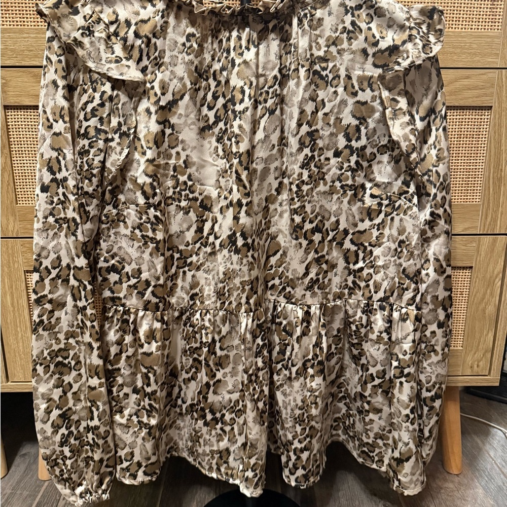 Main Strip Leopard Print Ruffle Collar Blouse in Cream and Brown
